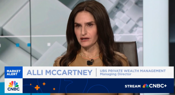 There’s more to go in capex and upside for AI, says UBS’ Alli McCartney 